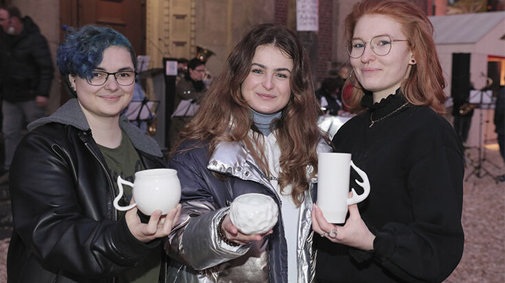 Weihnachtstasse 2021 Titel